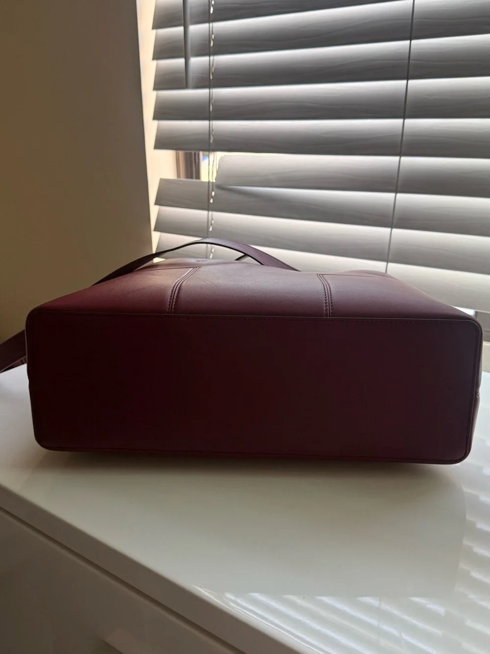 Tory Burch Smooth Leather Tote in Burgundy